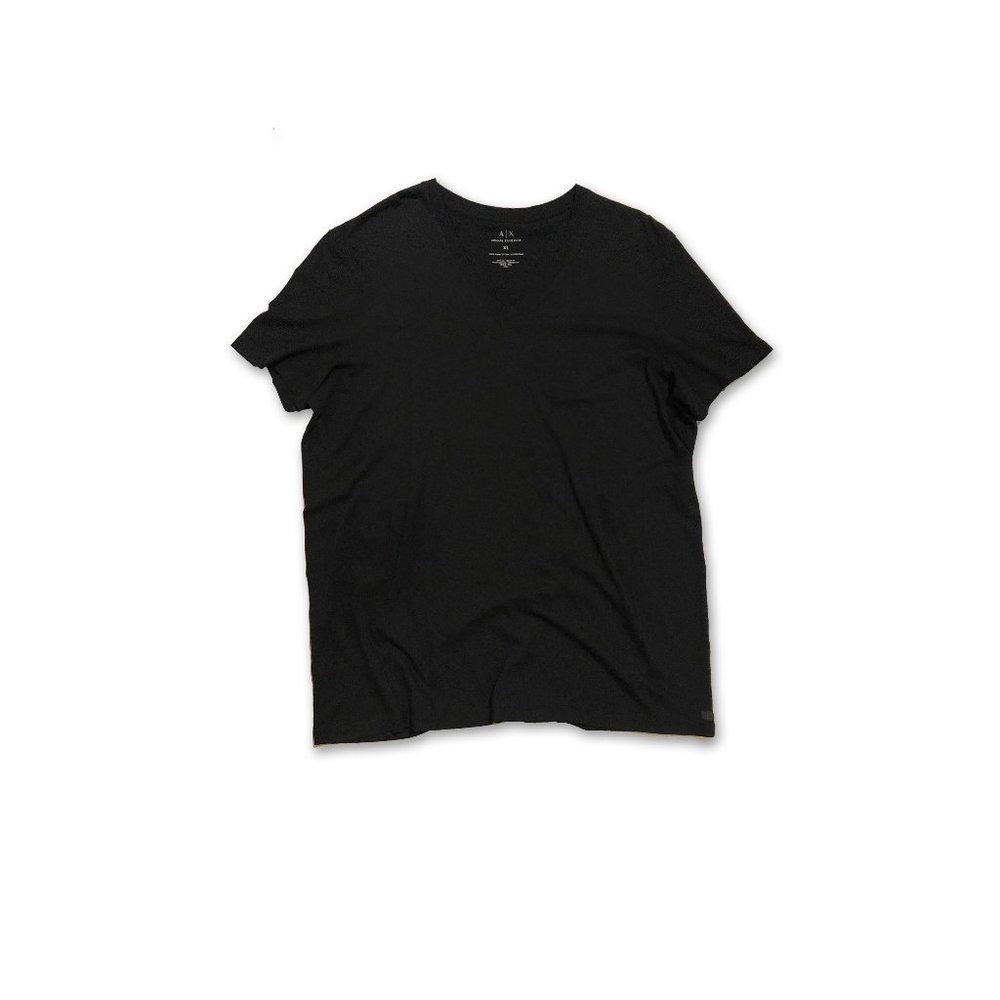 BLACK ARMANI EXCHANGE V-NECK T-SHIRT SIZE XL